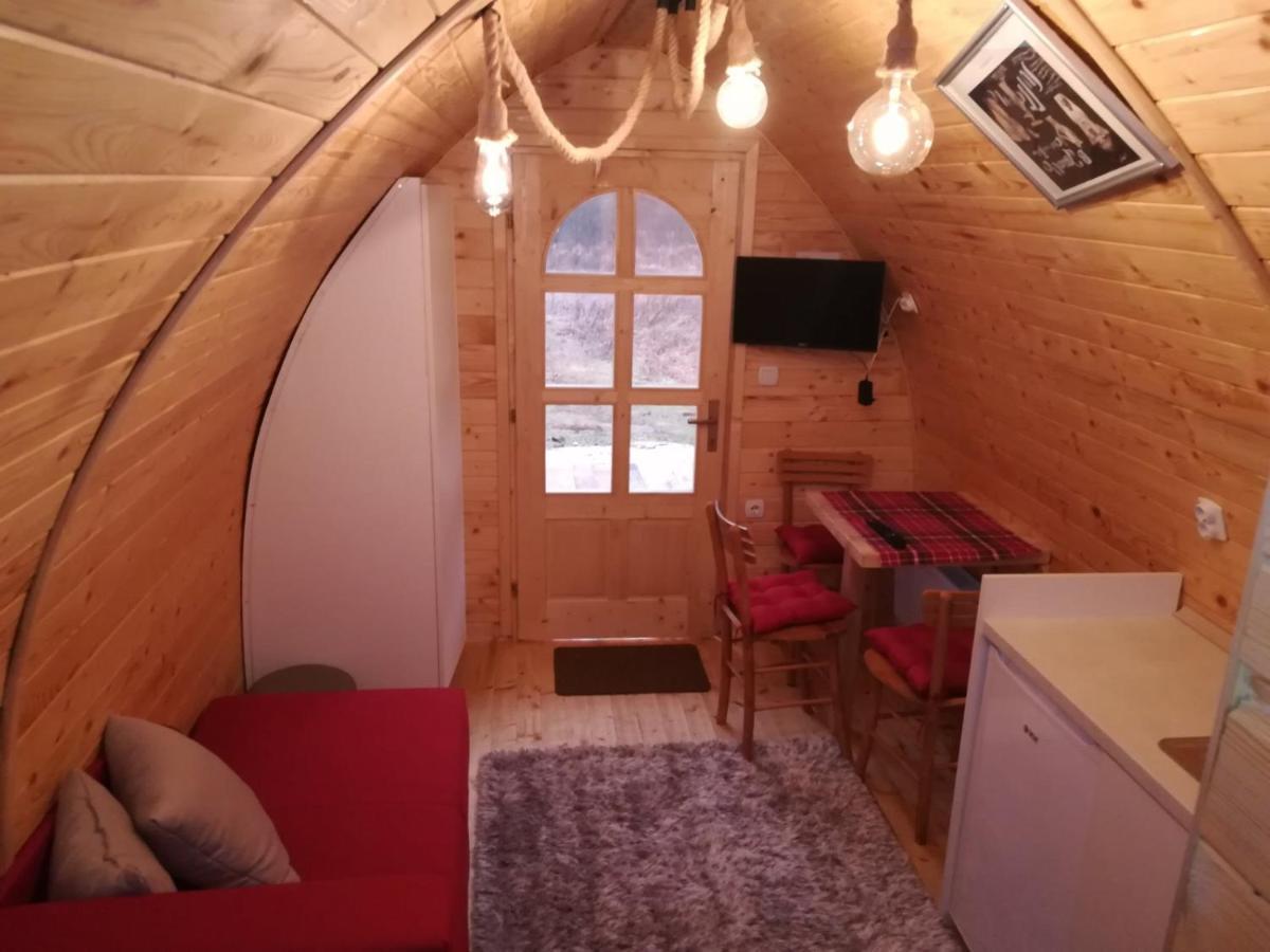 Vila Jelena - Bungalov Crni Vrh Екстер'єр фото