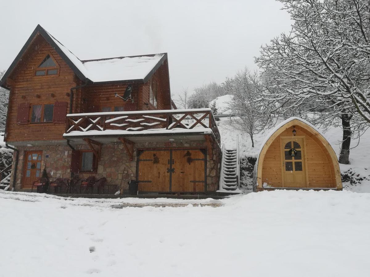 Vila Jelena - Bungalov Crni Vrh Екстер'єр фото
